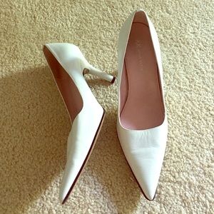 Anne Klein white heels size 8.5